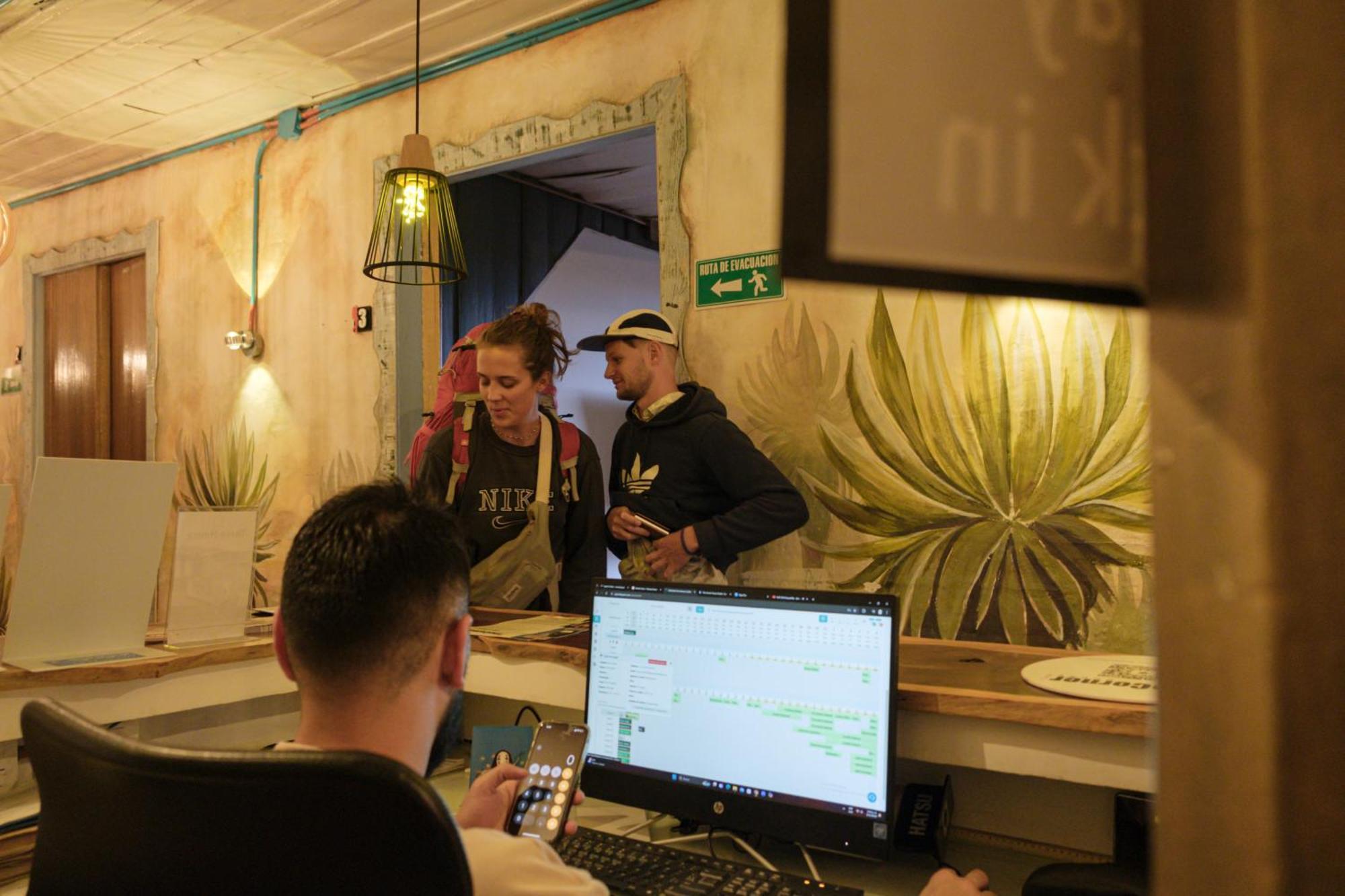 The Corner House Hostel ซาเลนโต ภายนอก รูปภาพ